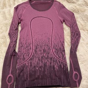 Lululemon long sleeve top